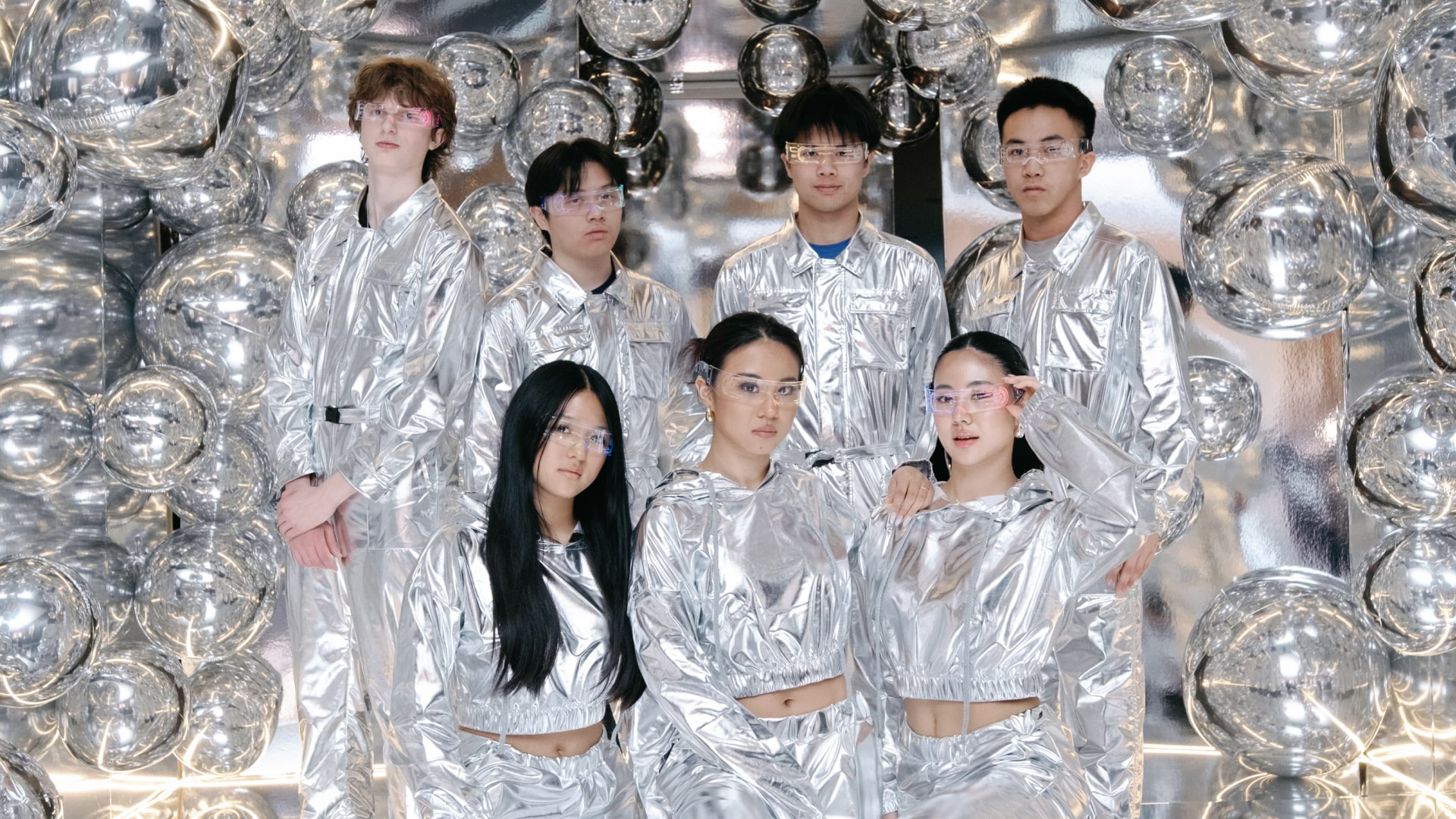 Shine-Cyber the Future Gala Performance
